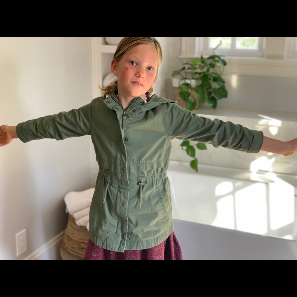 Girls army green old navy midweight jacket